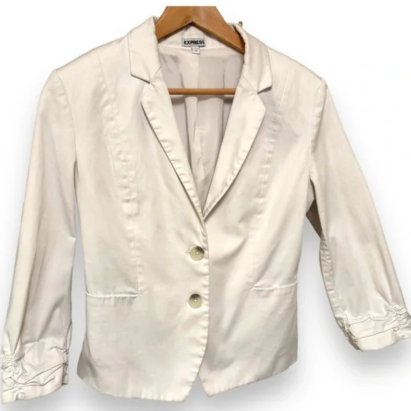 Express White 2 Button 3/4 Ruched Sleeves with Notched Lapels and Tailored Fit - Picture 7 of 15